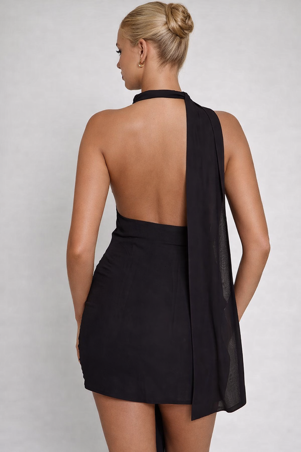 OLIVIA HALTERNECK DRESS- BLACK